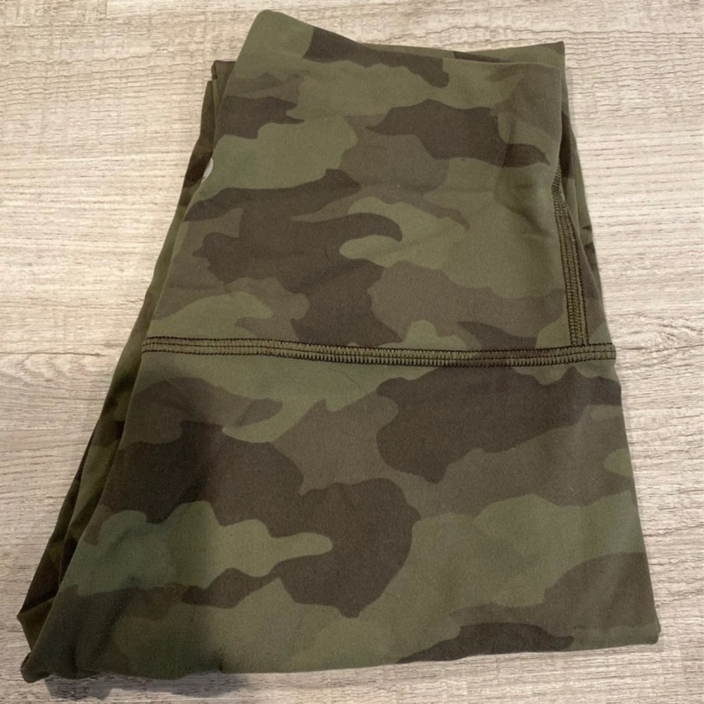 Lululemon Align Leggings 25” Size 4